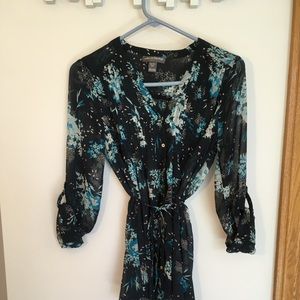 XS A Pea in the Pod maternity floral top